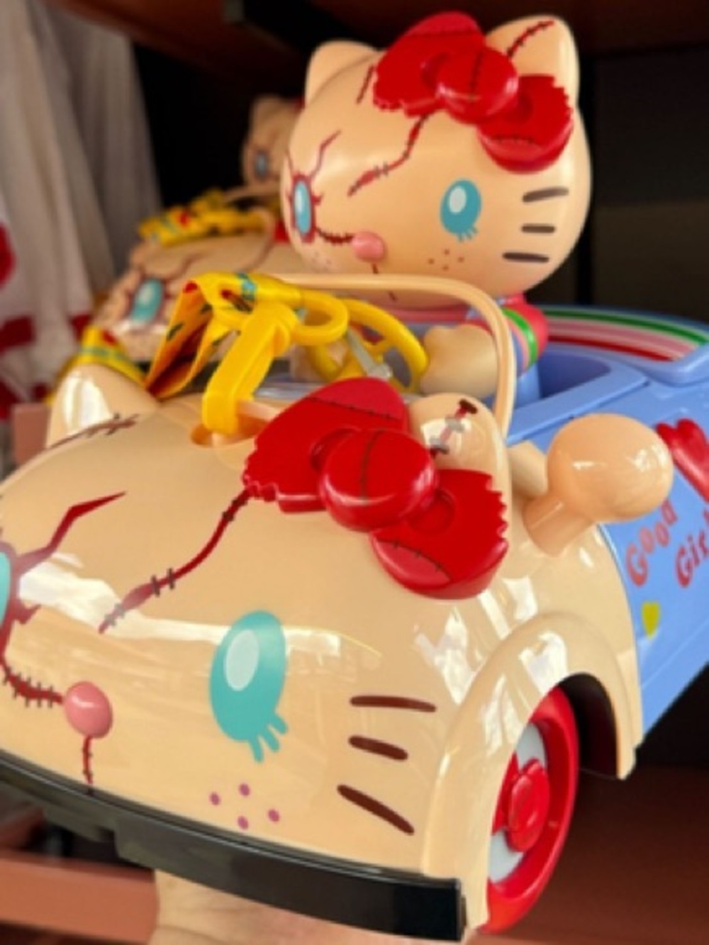 Hello Kitty universal x Chucky limited edition popcorn bucket 🍿